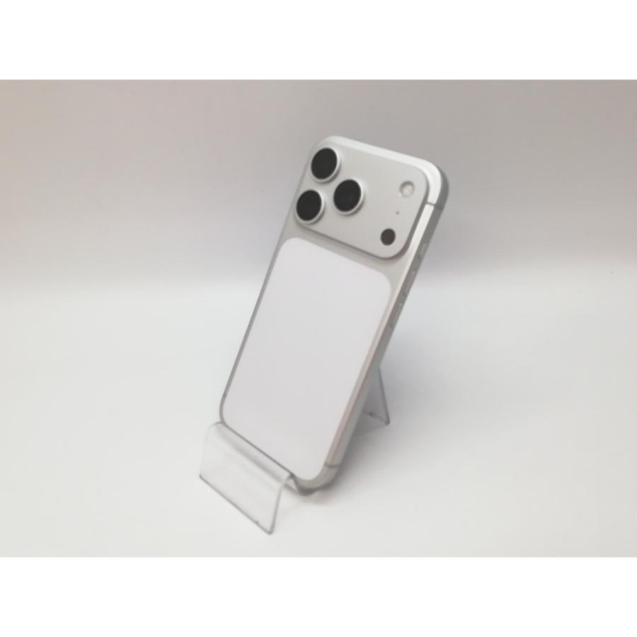 中古】Apple 国内版 【SIMフリー】 iPhone 17 Pro 256GB シルバー