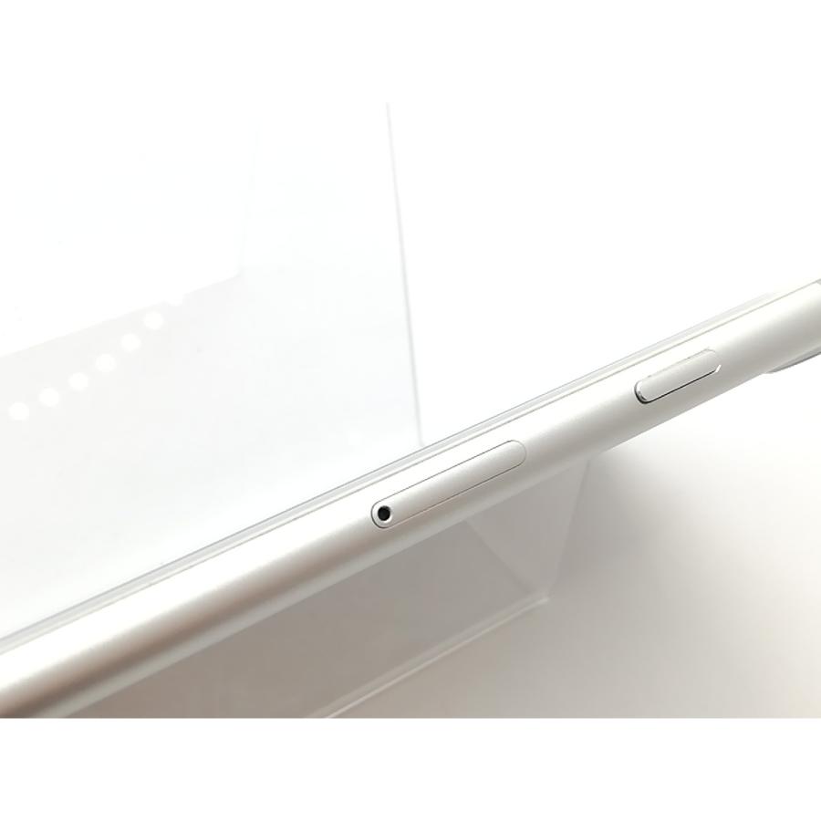 中古】Apple docomo 【SIMロック解除済み】 iPhone 7 32GB シルバー 