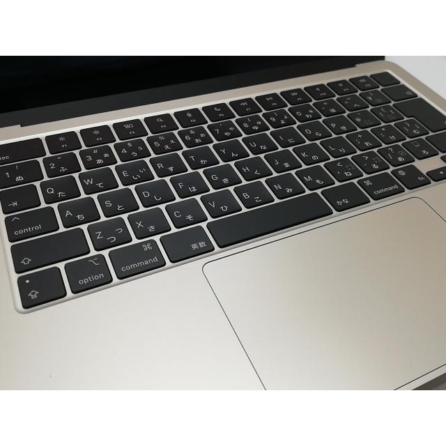 【中古】Apple MacBook Air 13インチ  M2(CPU:8C/GPU:8C) 8GB/256GB スターライト MLY13J/A (M2,2022)【福岡天神】保証期間１ヶ月【ランクB】の画像