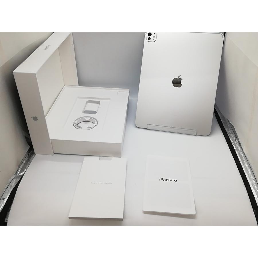 【中古】Apple 【Wi-Fi】 13インチ iPad Pro（M5/2025） 256GB シルバー 標準ガラス MDYK4J/A【福岡天神】保証期間１ヶ月【ランクA】の画像