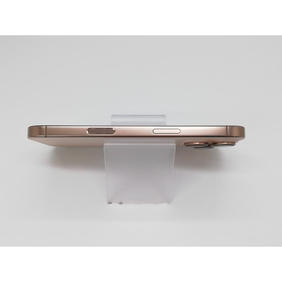 【中古】Apple docomo 【SIMフリー】 iPhone 16 Pro 256GB デザートチタニウム MYN23J/A【福岡天神】保証期間１ヶ月【ランクC】の画像