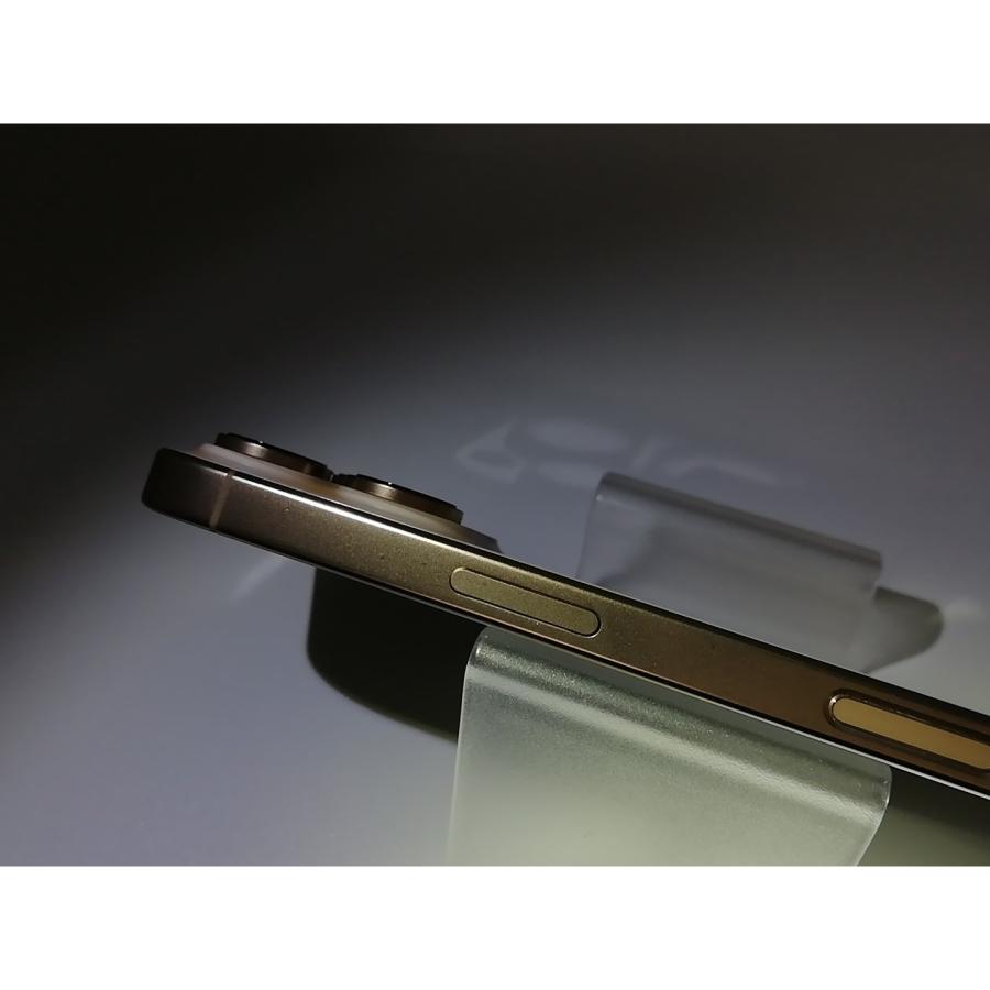 【中古】Apple docomo 【SIMフリー】 iPhone 16 Pro 256GB デザートチタニウム MYN23J/A【福岡天神】保証期間１ヶ月【ランクC】の画像