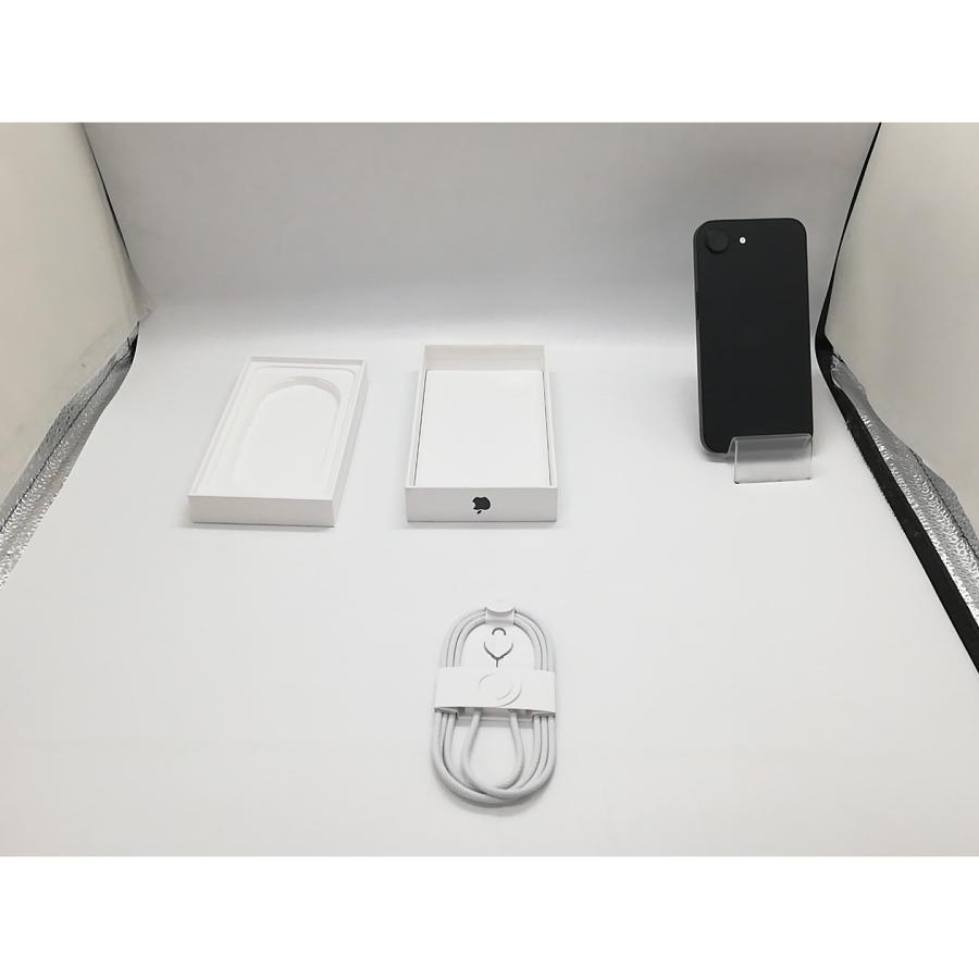 【中古】Apple 国内版 【SIMフリー】 iPhone 16e 128GB ブラック MD1Q4J/A【福岡天神】保証期間１ヶ月【ランクB】の画像
