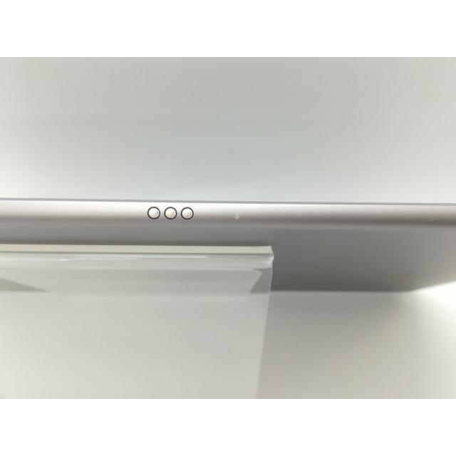 中古】Apple au 【SIMロック解除済み】 10.5インチ iPad Pro（2017