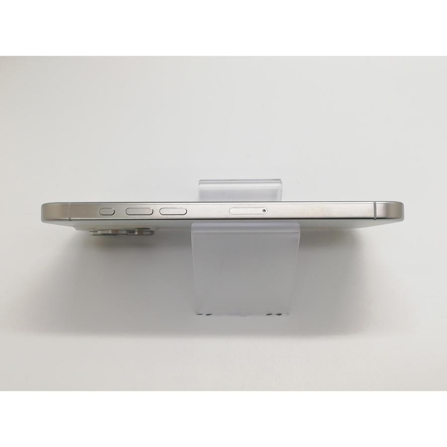 【中古】Apple au 【SIMフリー】 iPhone 15 Pro Max 256GB ホワイトチタニウム MU6Q3J/A【福岡天神】保証期間１ヶ月【ランクB】の画像