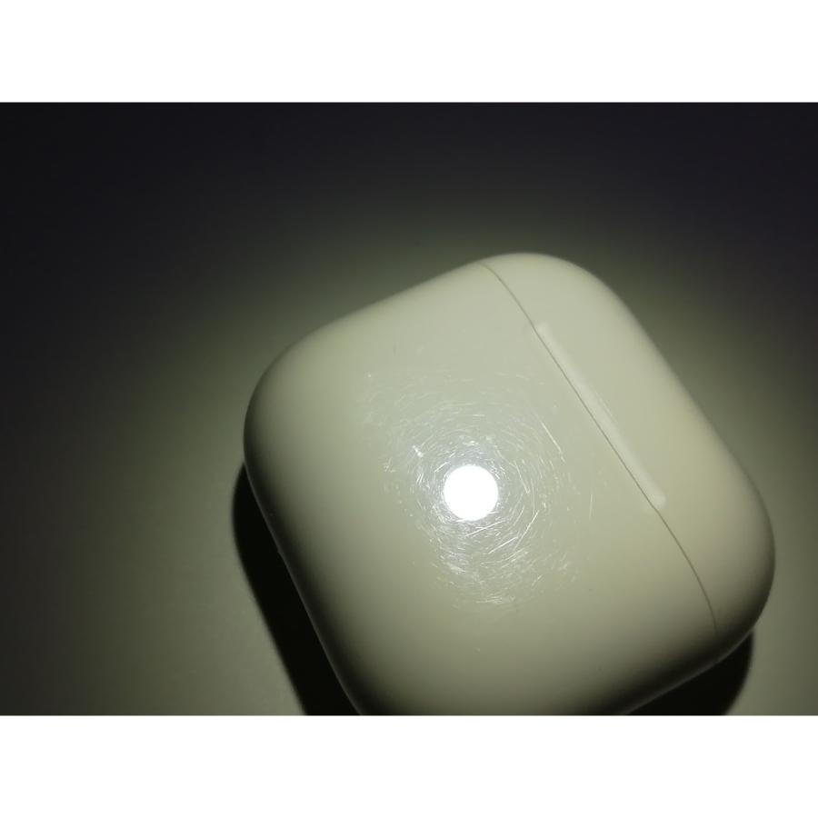 中古】Apple AirPods 4 アクティブノイズキャンセリング搭載モデル