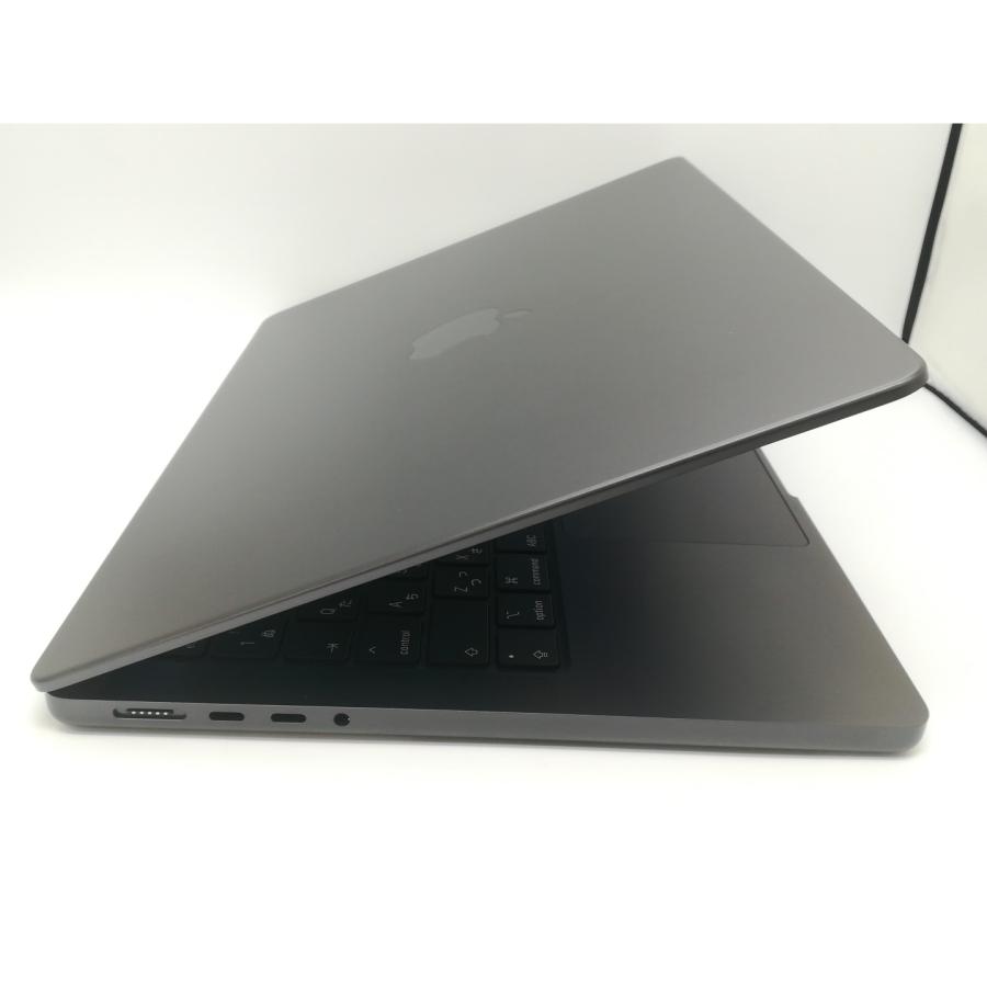 中古】Apple MacBook Pro 14インチ M5(CPU:10C/GPU:10C) 32GB/1TB