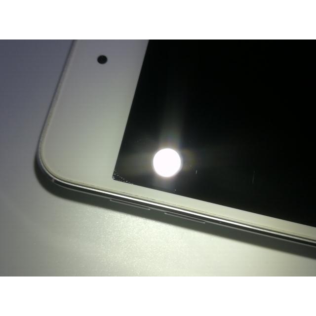中古】Apple iPod touch 32GB シルバー MVHV2J/A (2019/第7世代)【福岡