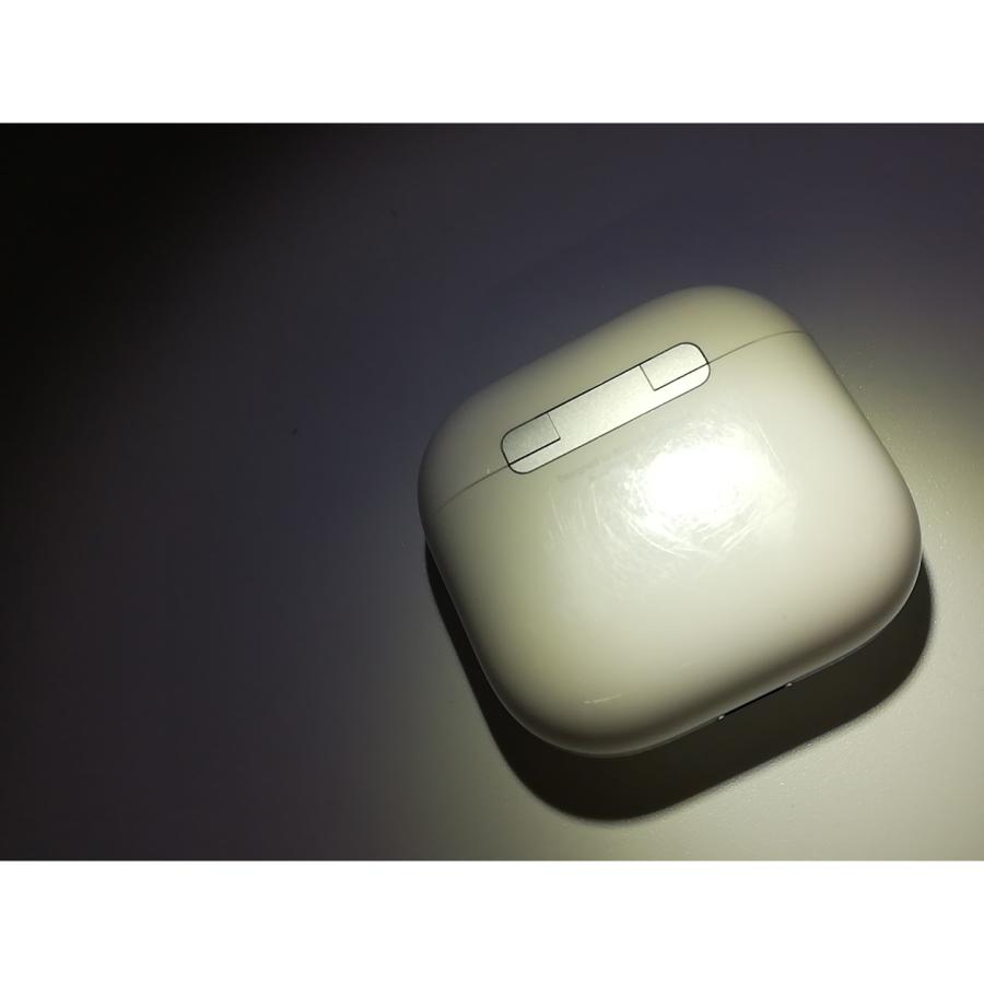 中古】Apple AirPods 4 アクティブノイズキャンセリング搭載モデル