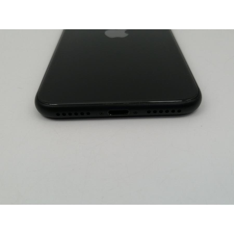 【中古】Apple au 【SIMロック解除済み】 iPhone SE（第2世代） 64GB ブラック MX9R2J/A【博多】保証期間１ヶ月【ランクA】｜janpara｜07