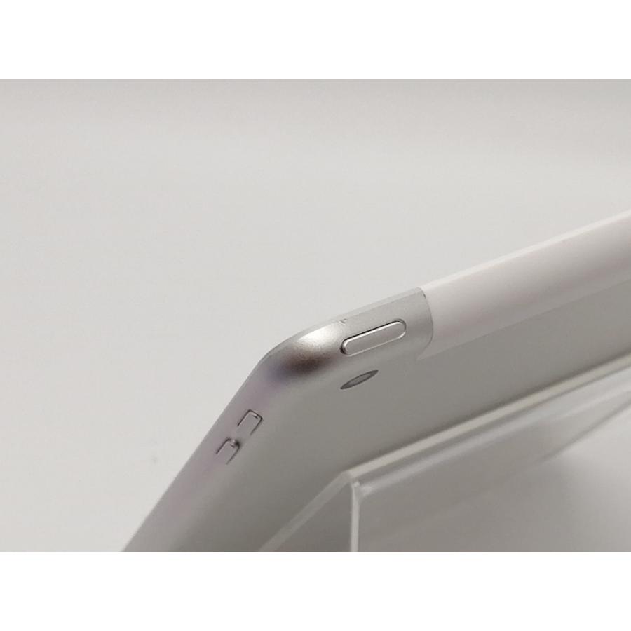中古】Apple au 【SIMロック解除済み】 iPad（第5世代/2017） 32GB