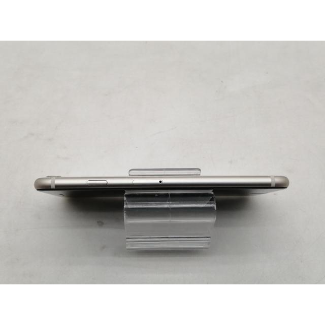 【中古】Apple au 【SIMフリー】 iPhone SE（第3世代） 64GB スターライト MMYD3J/A【仙台イービーンズ】保証期間１ヶ月【ランクA】の画像