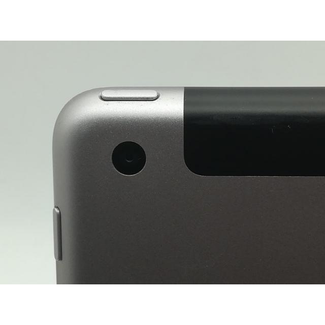 中古】Apple au 【SIMロック解除済み】 iPad（第5世代/2017） 32GB 