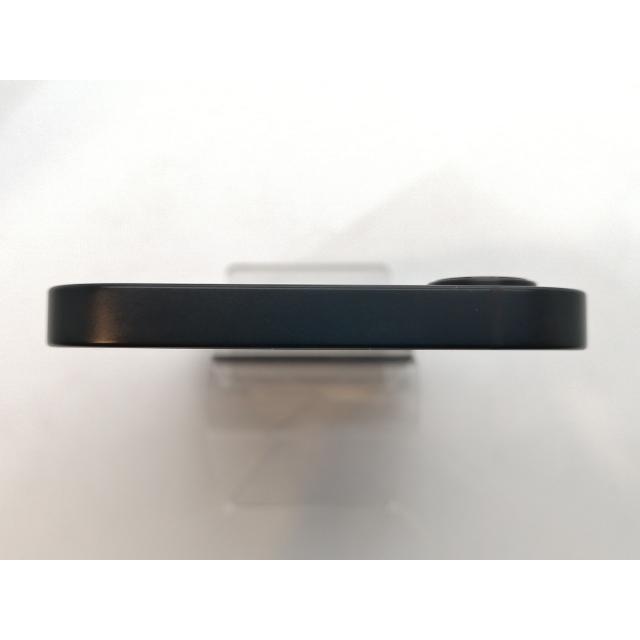 【中古】Apple docomo 【SIMフリー】iPhone 16e 128GB ブラック MD1Q4J/A【札幌南2条】保証期間１ヶ月【ランクA】の画像