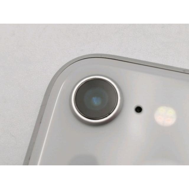 中古】Apple au 【SIMロック解除済み】 iPhone 8 64GB シルバー MQ792J
