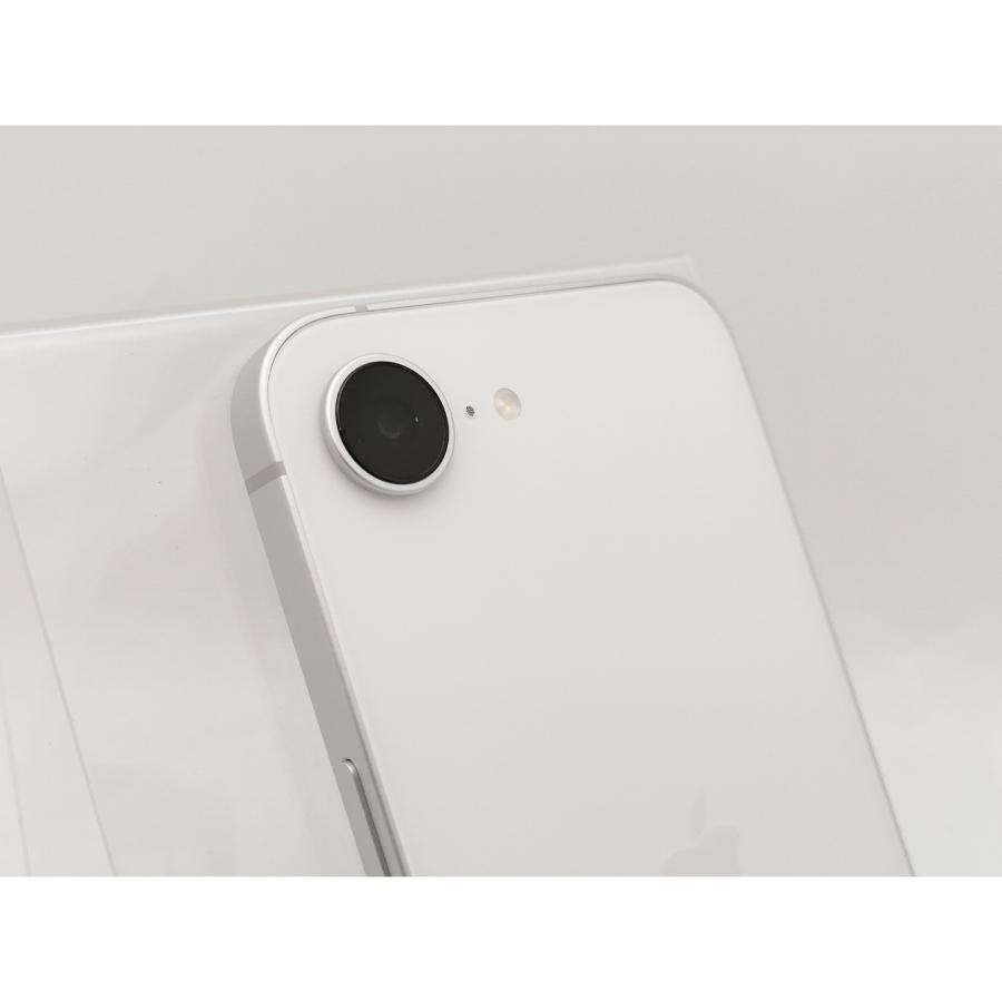 中古】Apple 国内版 【SIMフリー】 iPhone 16e 128GB ホワイト MD1R4J