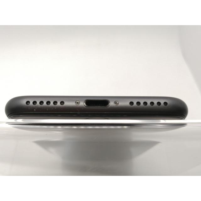 中古】Apple au 【SIMロック解除済み】 iPhone 8 64GB スペースグレイ
