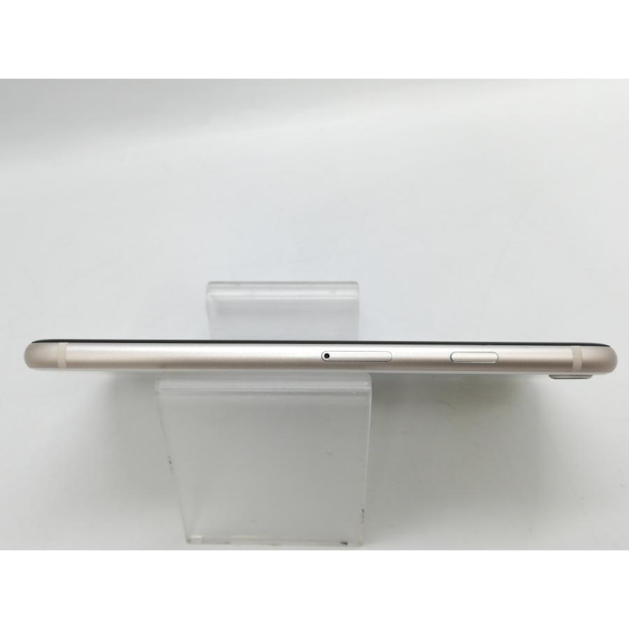 【中古】Apple au 【SIMフリー】 iPhone SE（第3世代） 64GB スターライト MMYD3J/A【京都】保証期間１ヶ月【ランクC】 |  | 06
