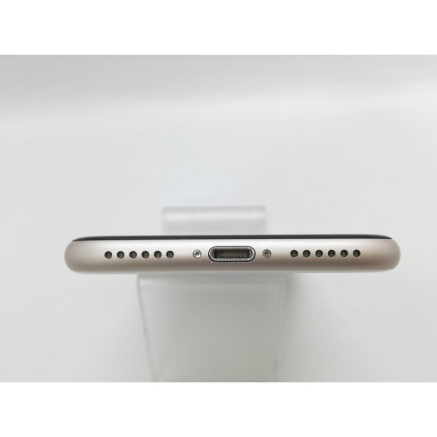 【中古】Apple au 【SIMフリー】 iPhone SE（第3世代） 64GB スターライト MMYD3J/A【京都】保証期間１ヶ月【ランクC】 |  | 07
