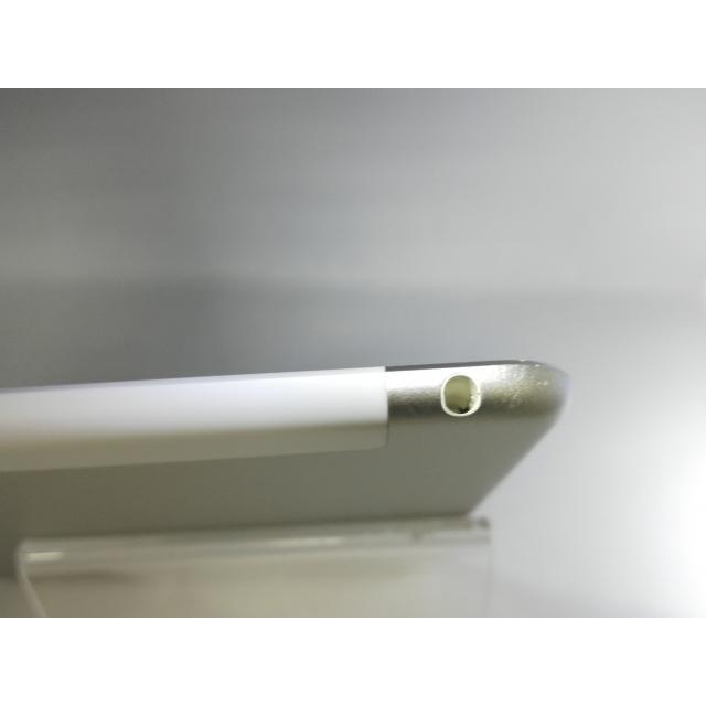 中古】Apple au 【SIMロックあり】 iPad Air2（2014） 32GB シルバー