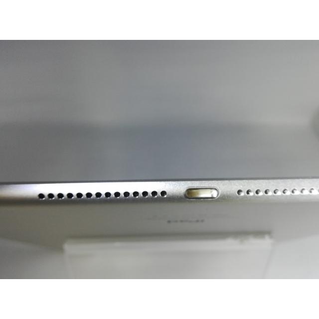 中古】Apple au 【SIMロックあり】 iPad Air2（2014） 32GB シルバー