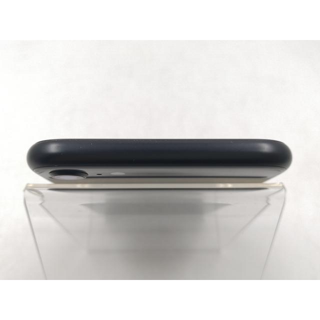 iPhone SE（第2世代） 【中古】Apple docomo 【SIMロック解除済み