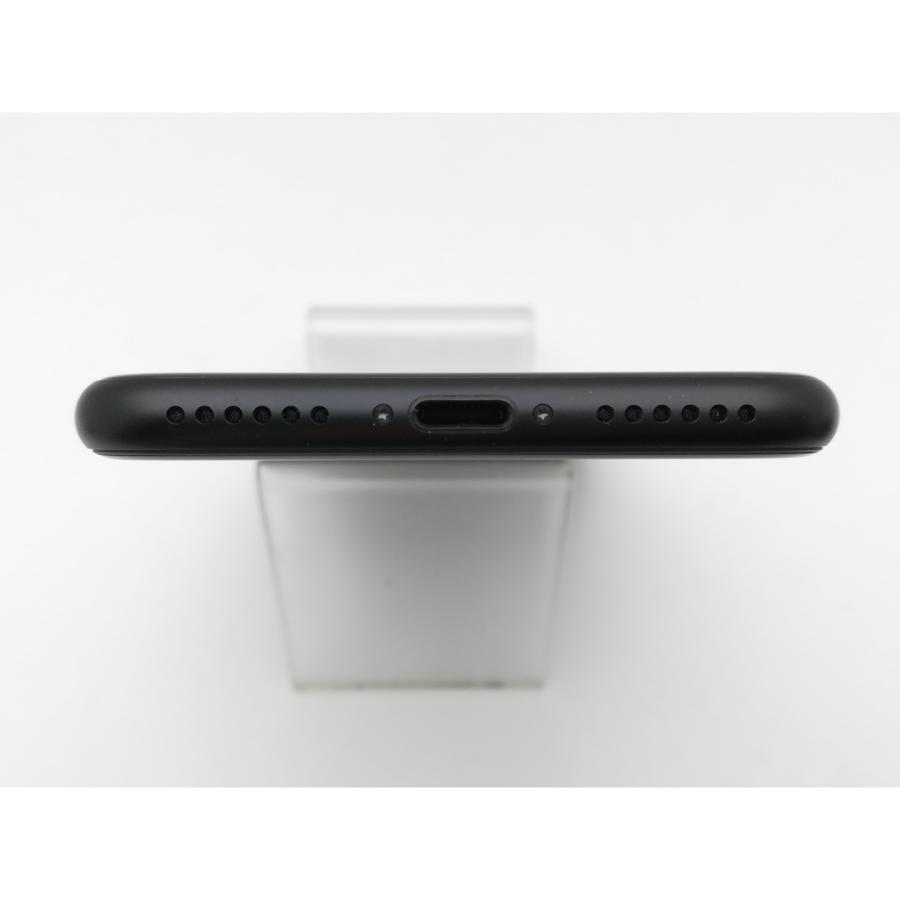 iPhone SE（第2世代） 【中古】Apple docomo 【SIMロック解除済み