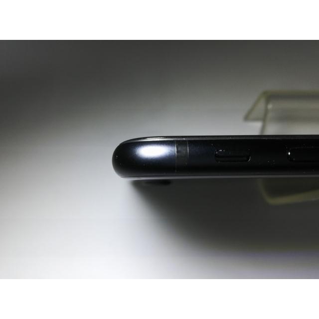 iPhone SE（第2世代） 【中古】Apple docomo 【SIMロック解除済み