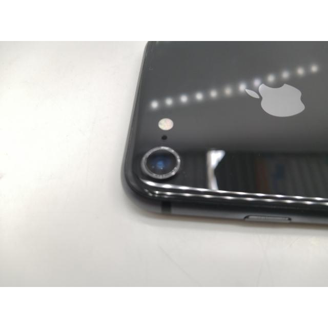 中古】Apple SoftBank 【SIMロック解除済み】 iPhone 8 64GB スペース