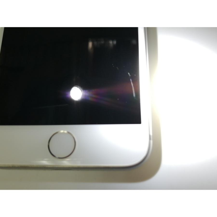 中古】Apple docomo 【SIMロック解除済み】 iPhone 8 64GB シルバー