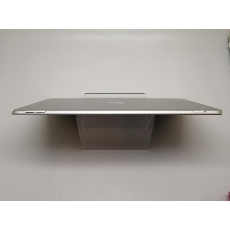 中古】Apple au 【SIMロック解除済み】 iPad Air（第3世代/2019） 64GB 