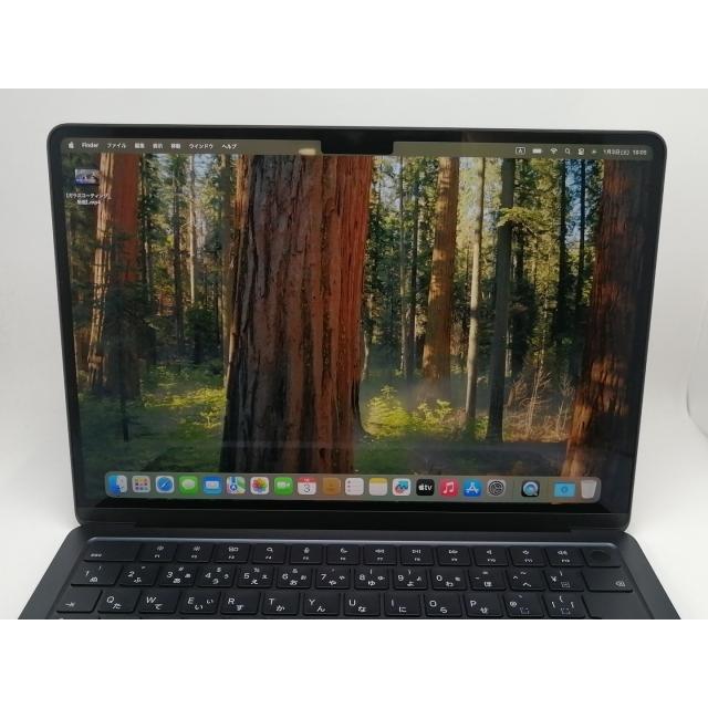中古】Apple MacBook Air 13インチ M2(CPU:8C/GPU:8C) 8GB/256GB