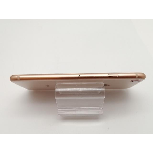 中古】Apple docomo 【SIMロック解除済み】 iPhone 8 64GB ゴールド