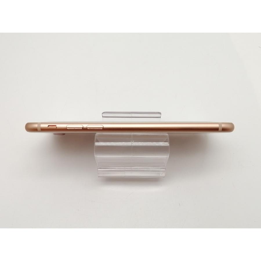 中古】Apple docomo 【SIMロック解除済み】 iPhone 8 64GB ゴールド