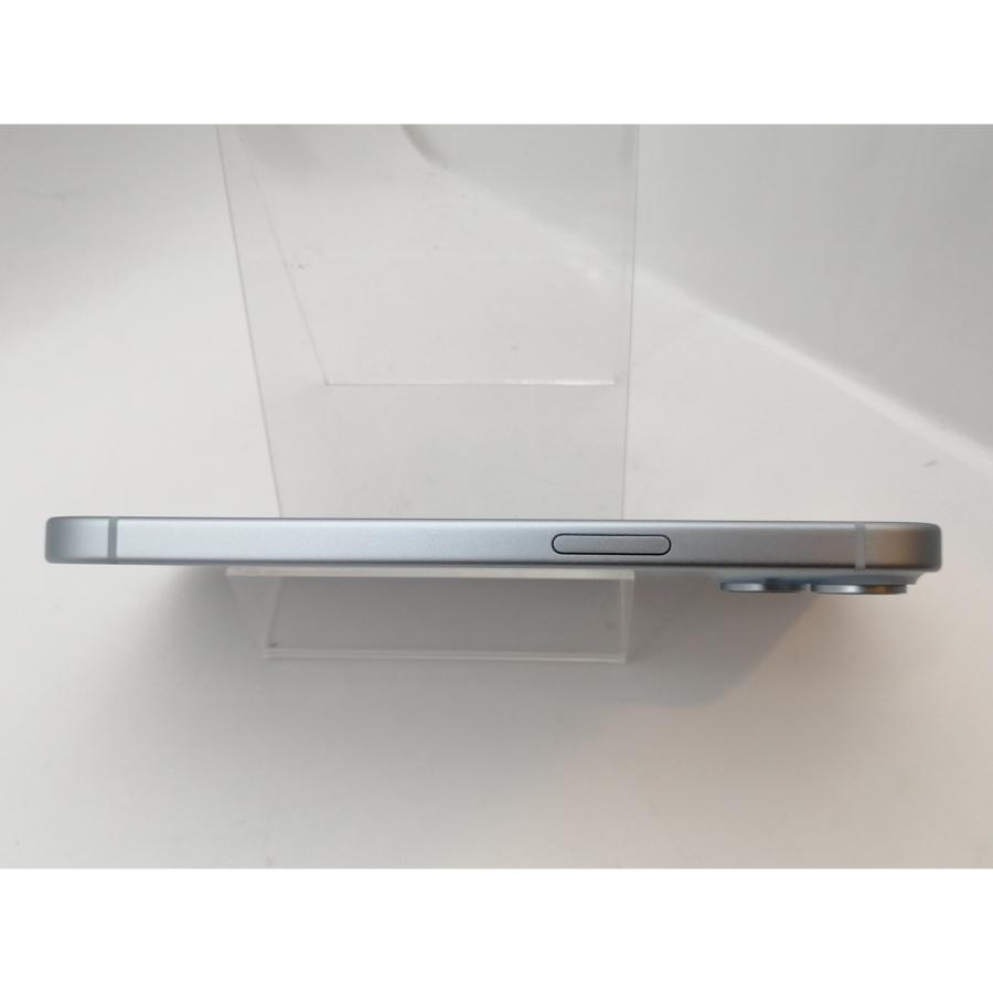 【中古】Apple docomo 【SIMフリー】 iPhone 15 256GB ブルー MTMR3J/A【秋葉3号】保証期間１ヶ月【ランクB】の画像