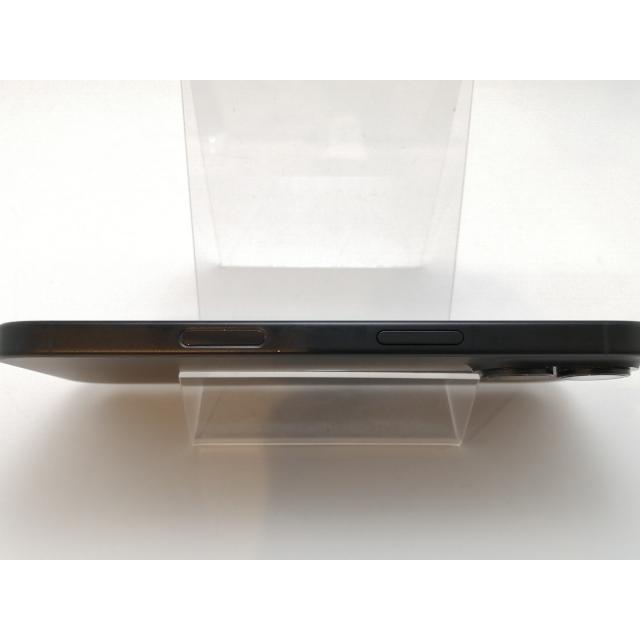 【中古】Apple au 【SIMフリー】 iPhone 16 128GB ブラック MYDQ3J/A【DS秋葉】保証期間１ヶ月【ランクB】の画像