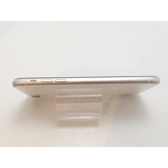 中古】Apple au 【SIMロック解除済み】 iPhone XR 128GB ホワイト