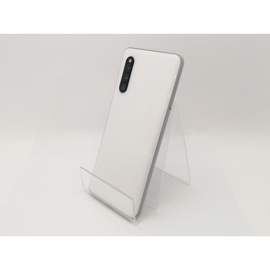 Galaxy A41 ホワイト 64 GB SIMロック解除済み 中古】SAMSUNG au 【SIMロック解除済み】 Galaxy A41 ホワイト 4GB