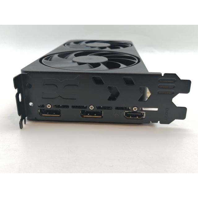 中古】玄人志向 RD-RX9060XT-E16GB/DF RX9060XT/16GB(GDDR6)【津田沼