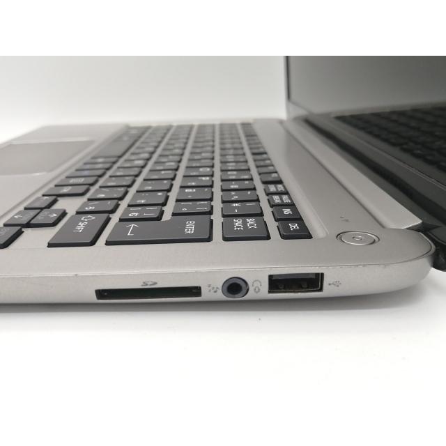 中古】TOSHIBA dynabook KIRA V634 V634/27KS PV63427KNXS プレミアム 