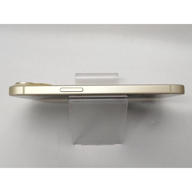 【中古】Apple docomo 【SIMフリー】 iPhone 15 128GB イエロー MTMK3J/A【川越クレアモール】保証期間１ヶ月【ランクC】の画像