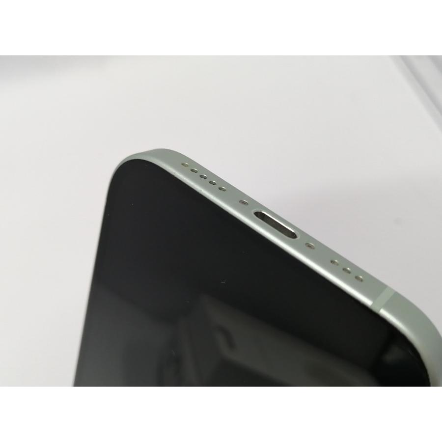 中古】Apple 国内版 【SIMフリー】 iPhone 15 256GB グリーン MTMT3J/A