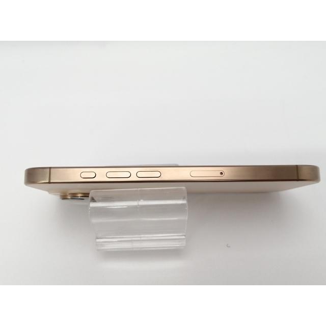 【中古】Apple 国内版 【SIMフリー】 iPhone 16 Pro 256GB デザートチタニウム MYN23J/A【川越クレアモール】保証期間１ヶ月【ランクB】の画像