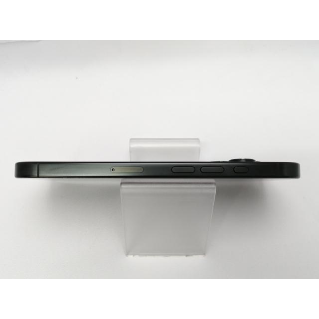 【中古】【赤ロム保証あり】Apple au 【SIMフリー】 iPhone 16 Pro 128GB ブラックチタニウム MYMV3J/A【川越クレアモール】保証期間１ヶ月【ランクB】の画像