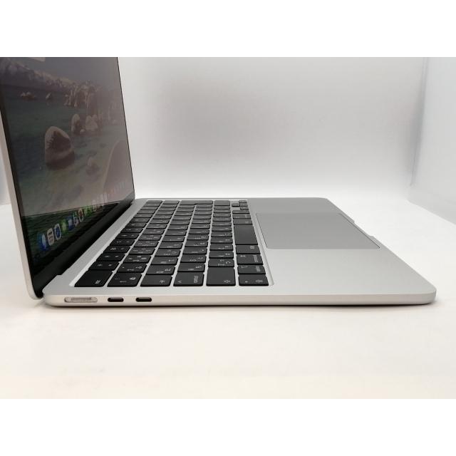 中古】Apple MacBook Air 13インチ M2(CPU:8C/GPU:8C) 16GB/256GB
