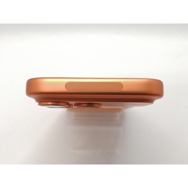 中古】Apple 国内版 【SIMフリー】 iPhone 17 Pro 512GB コズミック