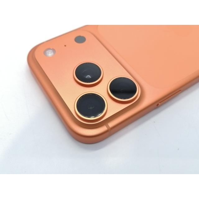 中古】Apple 国内版 【SIMフリー】 iPhone 17 Pro 512GB コズミック