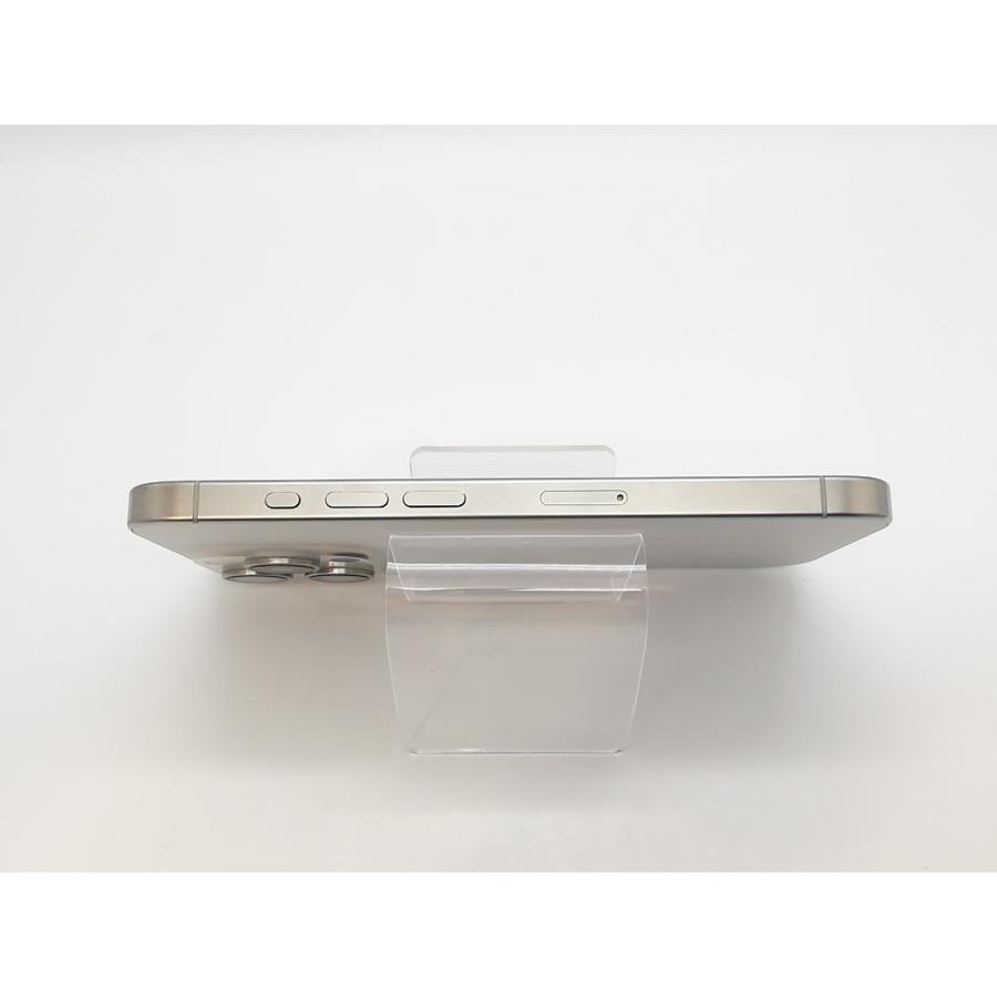 【中古】Apple 国内版 【SIMフリー】 iPhone 15 Pro 128GB ホワイトチタニウム MTU83J/A【高崎モントレー】保証期間１ヶ月【ランクB】の画像