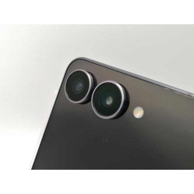 【中古】SAMSUNG 国内版 【SIMフリー】 Galaxy Z Flip7 ジェットブラック 12GB 256GB SM-F766Q【高崎モントレー】保証期間１ヶ月【ランクA】の画像