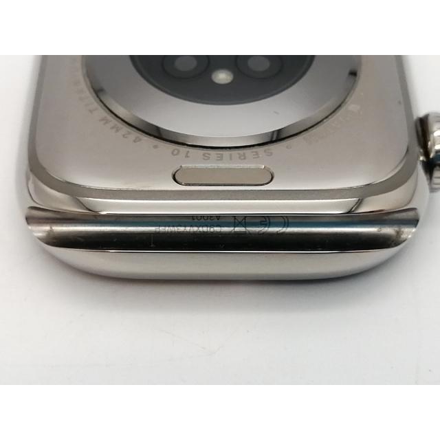 【中古】Apple Watch Series10 42mm Cellular ナチュラルチタニウムケース/ストーングレイスポーツバンド (S/M) MWXD3J/A【高崎モントレー】保証期間１ヶ月の画像